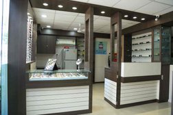 Saluja Eye Care Center in Indore